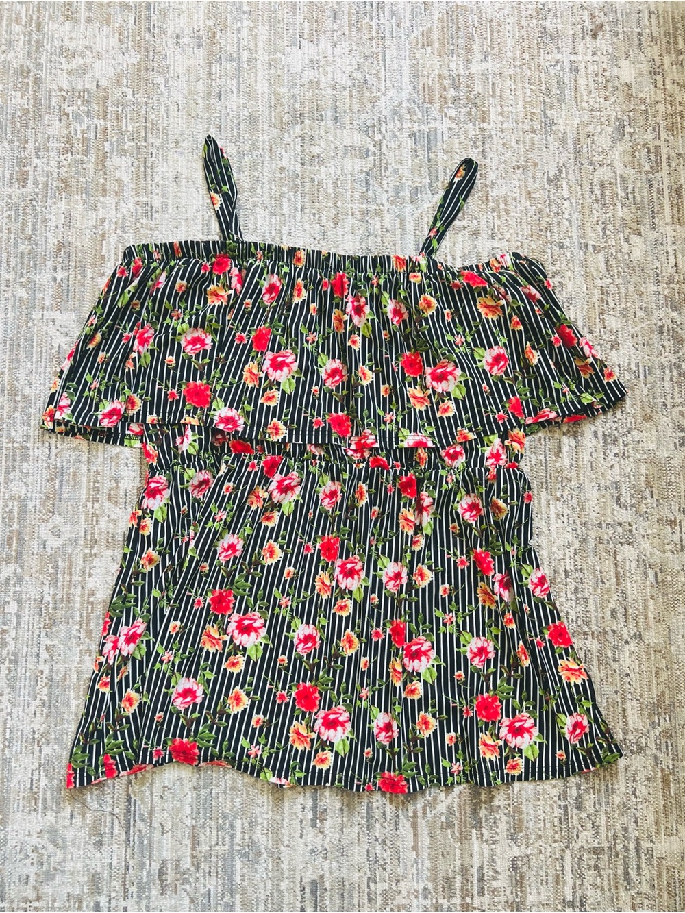 Ivy Rose Floral Off-Shoulder Tank Top - Black with Red/Pink Roses